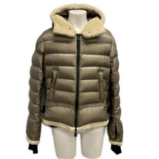 Moncler PWA LE A n M O On H R 羽絨服 夾克外套 男用 米色 象牙 灰色 羊皮 長袖