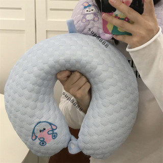桃園出貨史迪仔可愛夏季冰絲u型枕柔軟迴彈便攜辦公室午睡枕飛機高鐵護頸
