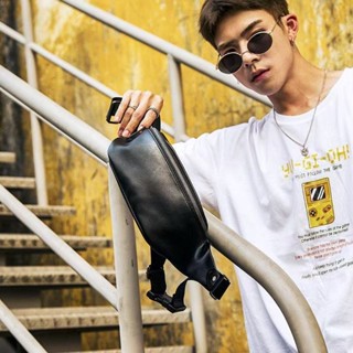 doreen🌸2025新款男士胸包高檔軟皮斜挎包戶外腰包運動跑步後揹包男手機包