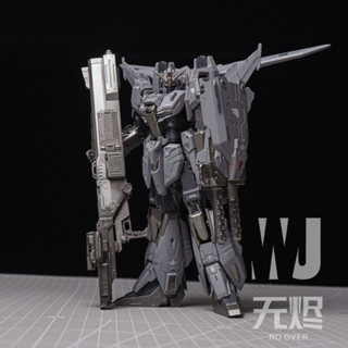 [特惠熱銷][無燼闆噴]MG大灰狼 8805黃狼改色 拚裝模型玩具 機甲 高達塗裝