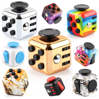 魔方 Rubik's cube新奇特魔方減壓發洩套裝 無限手指魔方骰子成人兒童玩具 魔方 5.27