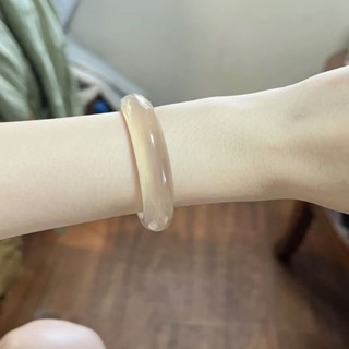 好物推薦天然瑪瑙手鐲冰透白玉髓白月光荔枝凍瑪瑙馬料玻璃手鐲女鐲高冰種現貨
