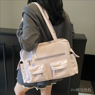 「Vivi包包 現貨速髮」潮流多口袋大容量託特包包女2025新款時尚純色機車單肩腋下包250610 GYPP