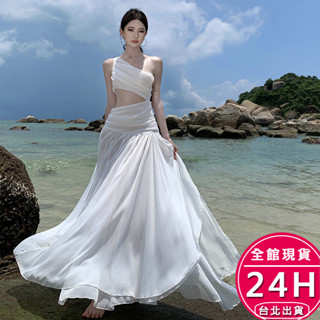 【梨卡】隔日到貨 女裝 洋裝 長裙 禮服 斜肩洋裝 度假吊帶 百搭洋裝 露腰長裙 高階感洋裝 C66569【現貨24H】