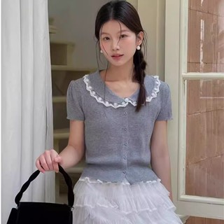 【HOT 本舖】 法式復古蕾絲花邊娃娃領針織衫女薄款夏季流行溫柔風氣質顯瘦上衣