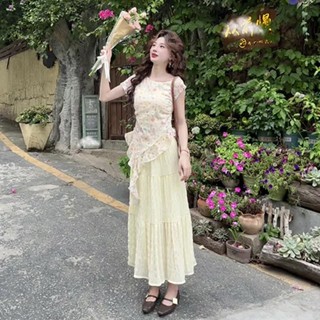 【HOT 本舖】 法式茶歇氣質設計感碎花上衣女夏季新款時尚百搭半身裙漂亮兩件套