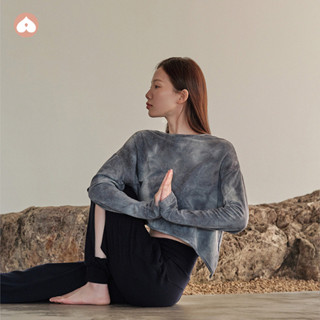 YOYOPEACH【現貨+預售】瑜珈服 運動罩衫上衣 遮蓋運動衫 防曬長袖瑜瑜珈服 寬鬆跑步健身 美背