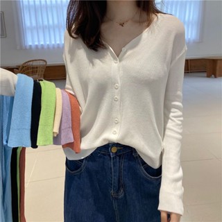 【JODIES】7色 早秋薄款長袖V領開衫女 夏季防曬針織衫 韓版新款女裝 寬鬆顯瘦外搭短款上衣 黑色開衫 紫色上衣女