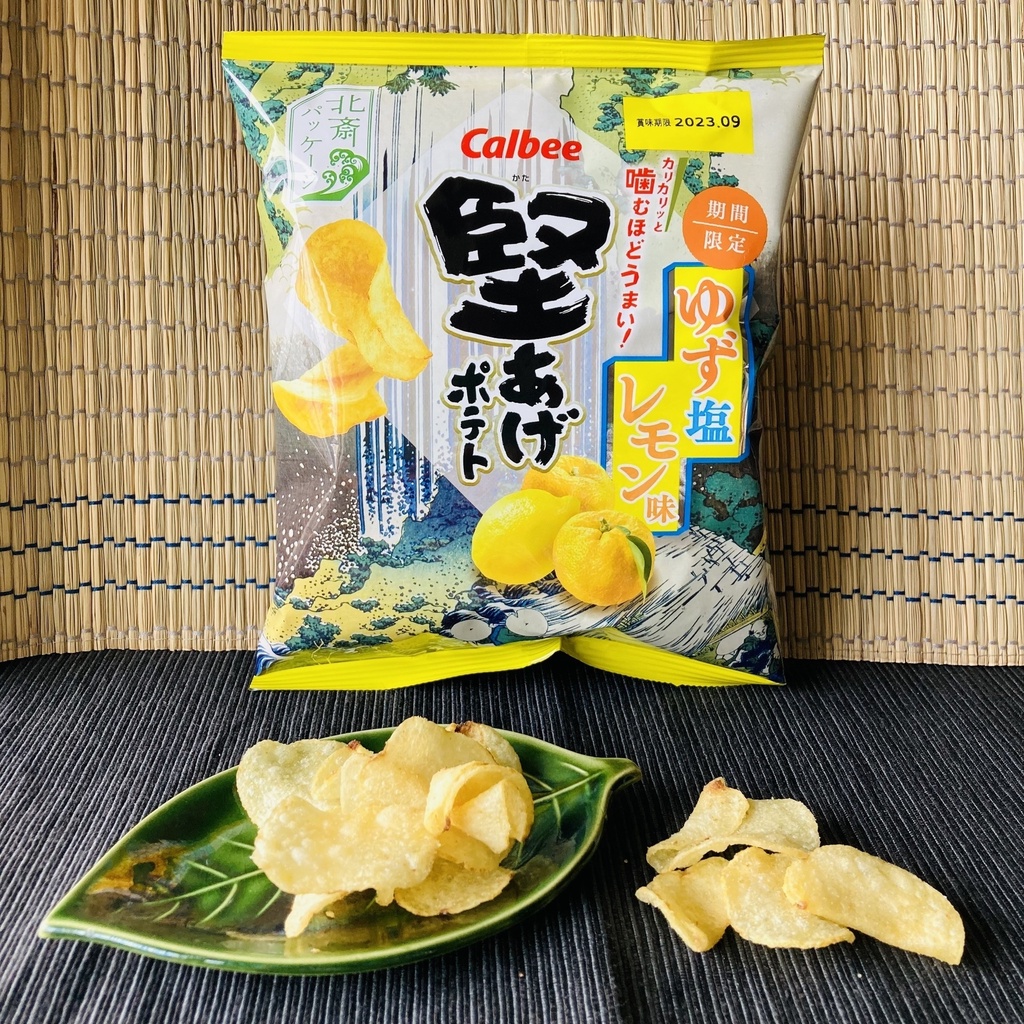 【無國界零食舖】日本 Calbee 卡樂比 柚子鹽檸檬風味 洋芋片 柚子 薯片