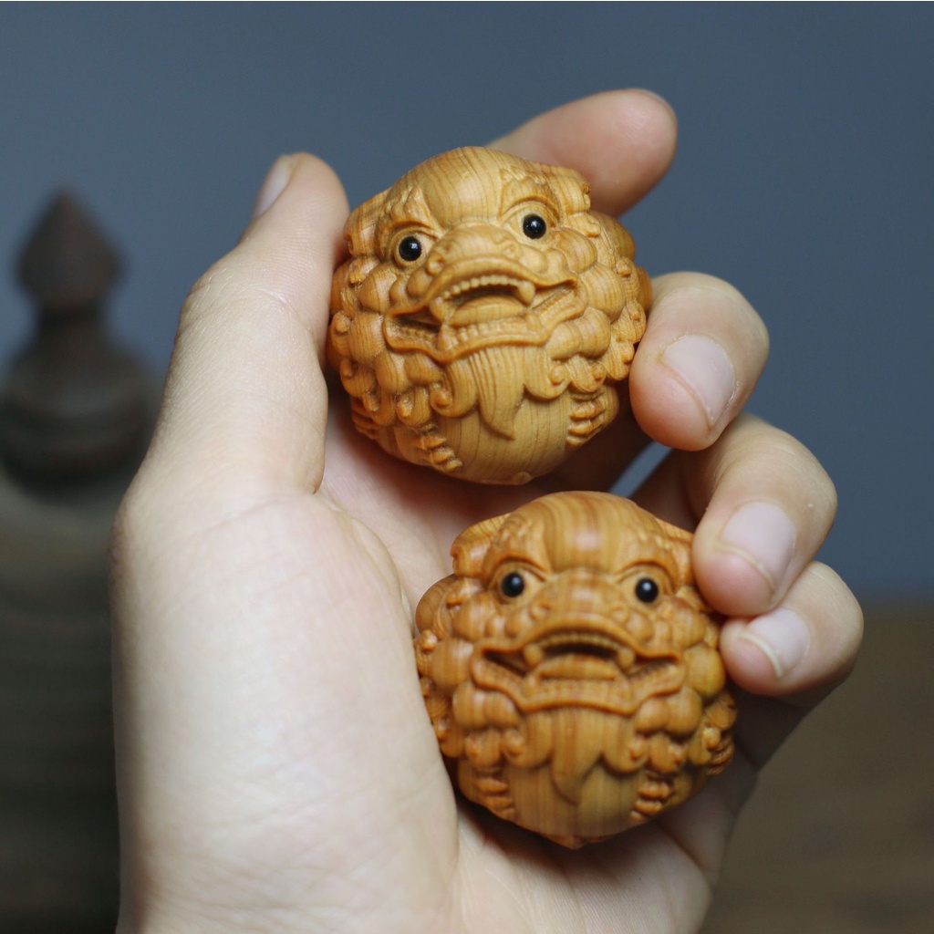 黃楊木雕刻獅子頭貔貅手球手部按摩實木動物工藝品送禮長輩手把件