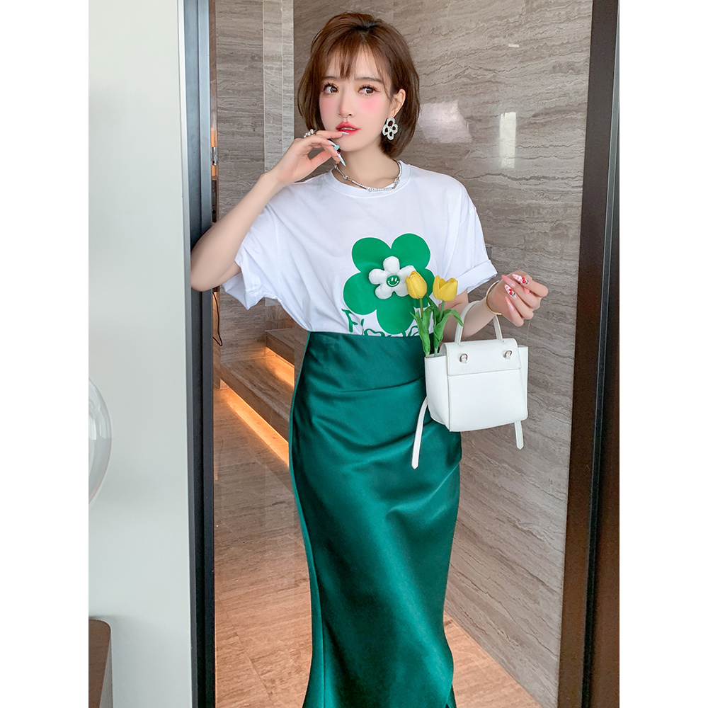 MIUCO 小眾設計花朵印花休閒寬鬆短袖T恤女裝2023