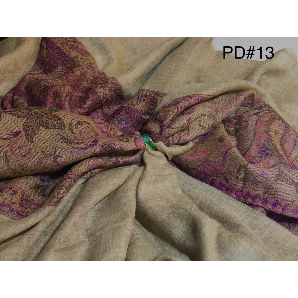 Shamina. Pashmina家族中的極品 100%喀什米爾純手工幼羊羊羢 穿戒 圍巾披肩-設計款-PD#13