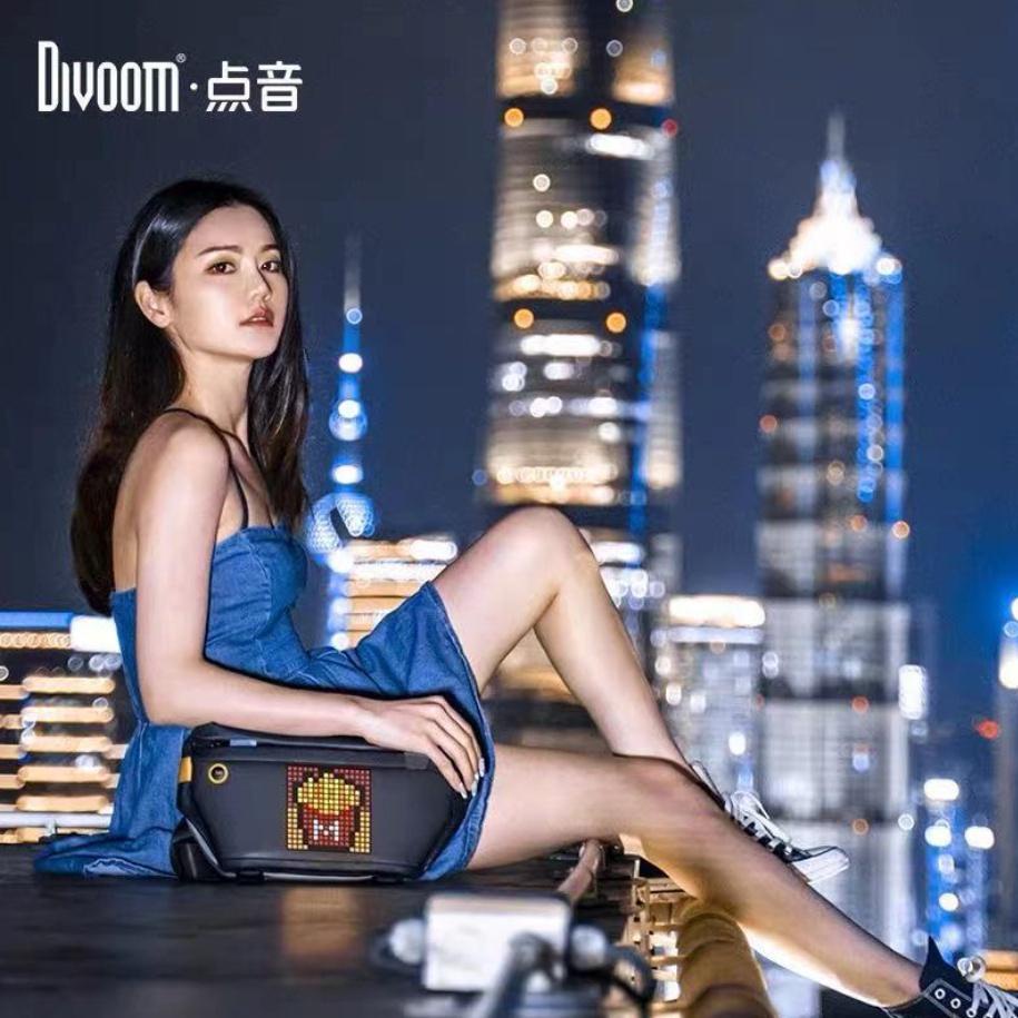 ✨台灣出貨【Divoom 像素包】Divoom 像素胸包 LED雙肩包 單肩包男 防水郵差包 旅遊小包 Divoom 包