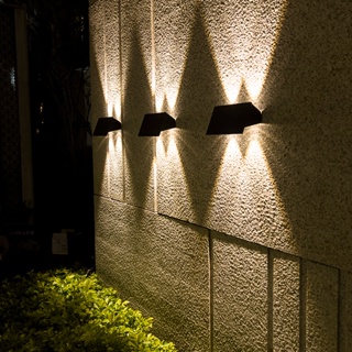LED太陽能壁燈 戶外花園別墅庭院牆面裝飾上下發光射燈 洗牆燈