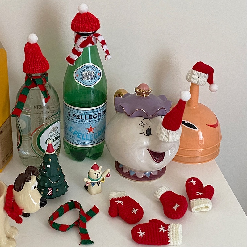 可愛玩偶吊飾娃衣配飾 耶誕新年裝飾道具 耶誕佈置雪人酒瓶帽子 桌面耶誕樹裝飾品 公仔圍巾帽子