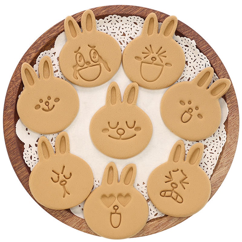 ⚠️【庫存告急】Line兔子小熊餅乾模型 DIY曲奇翻糖餅乾烘焙工具 按壓式餅乾模具 可愛卡通餅乾模型