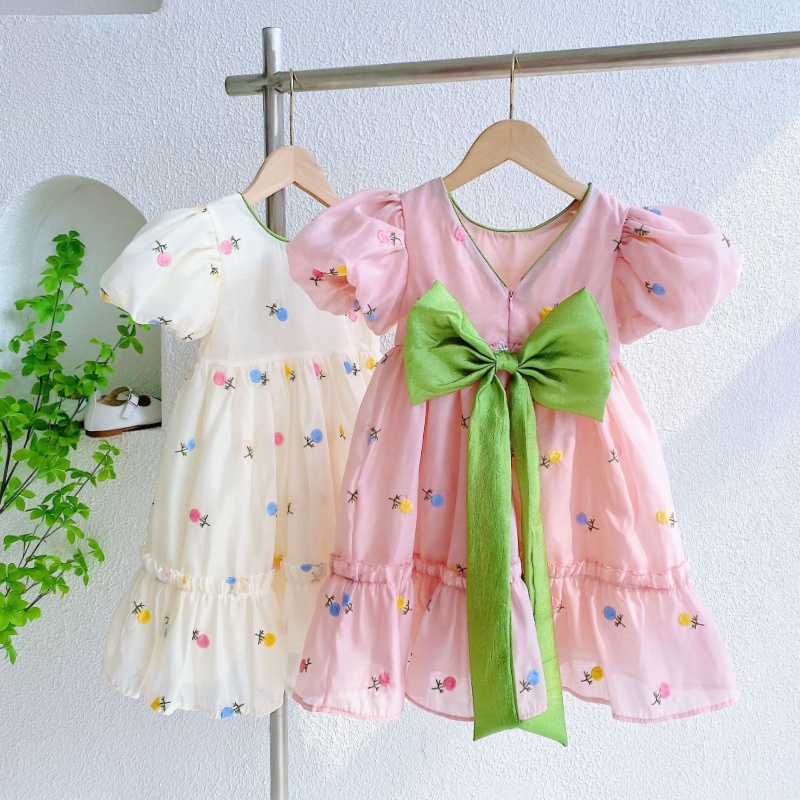 夏季嬰兒連衣裙花卉刺繡嬰兒衣服網眼高品質新年新生女孩