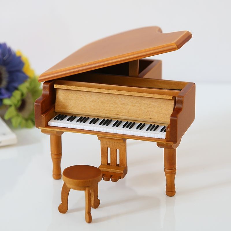 三角鋼琴音樂盒創意留聲機原木高顏值情侶生日獎勵八音盒音
