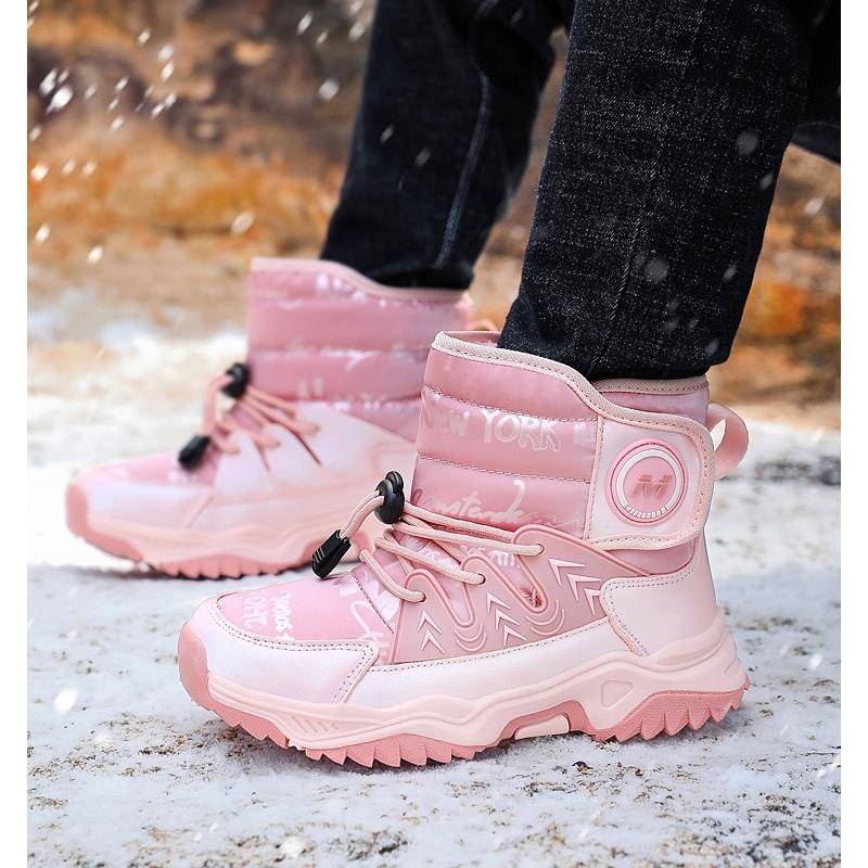 日本代購 雪靴2023年新款兒童雪地靴女童冬季加絨加厚冰爪棉鞋女孩防水防滑棉靴