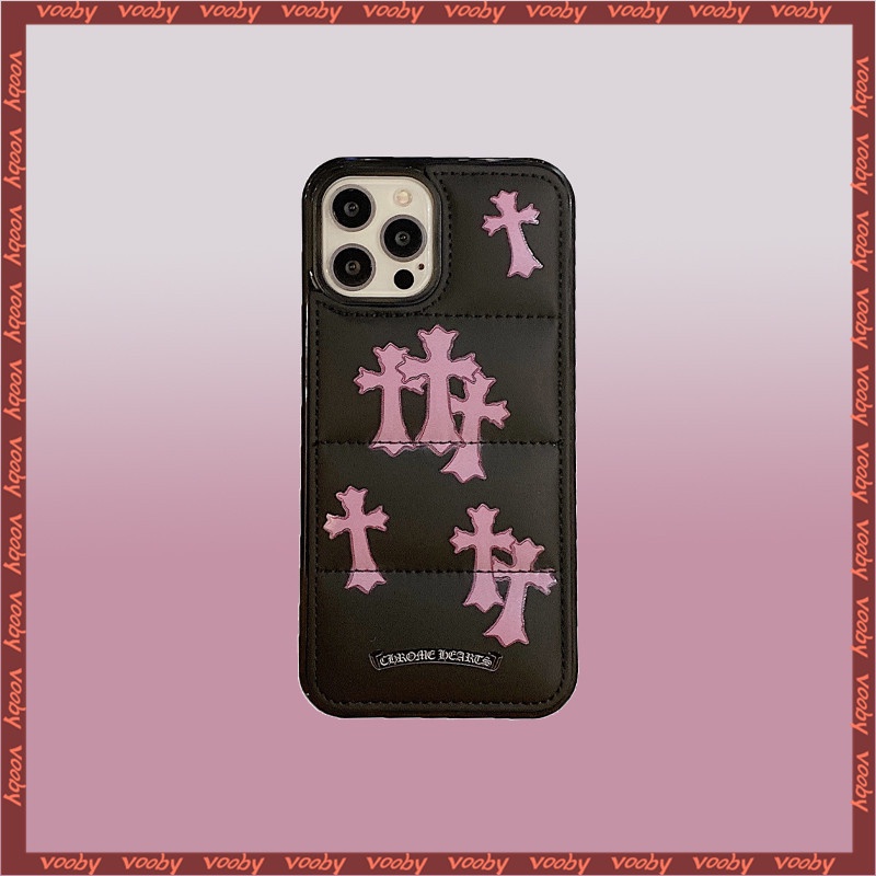 粉色chrome Hearts羽絨服情侶手機殼適用於IPhone15 15Pro 15ProMax 15Plus 14P
