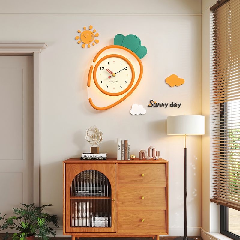 美世達掛鐘網紅現代簡約鐘錶掛牆2023新客廳家用創意胡蘿蔔時鐘