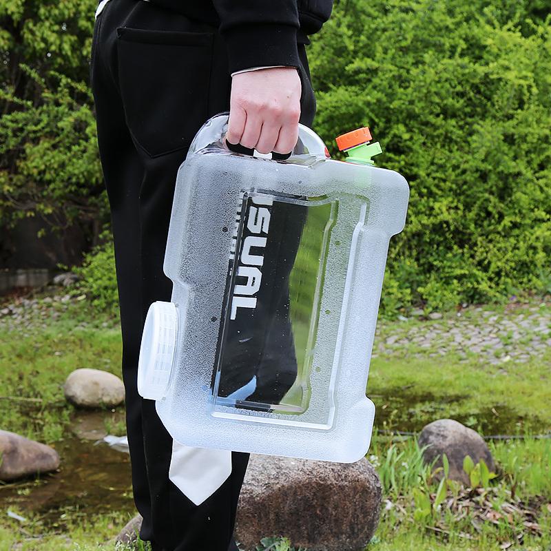 加厚PC戶外儲水純淨礦泉桶戶外車載塑料帶蓋手提方桶帶龍頭蓄水桶