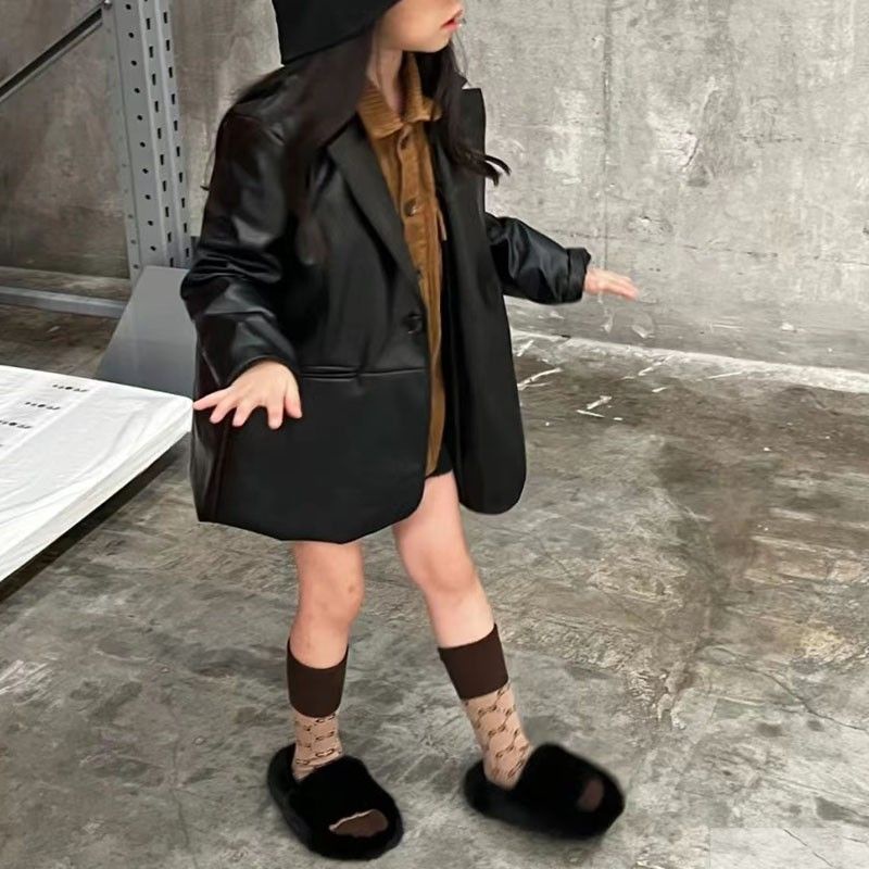 韓版寬鬆女童黑色皮衣外套2023網紅加棉翻領潮酷兒童寬鬆西裝西裝