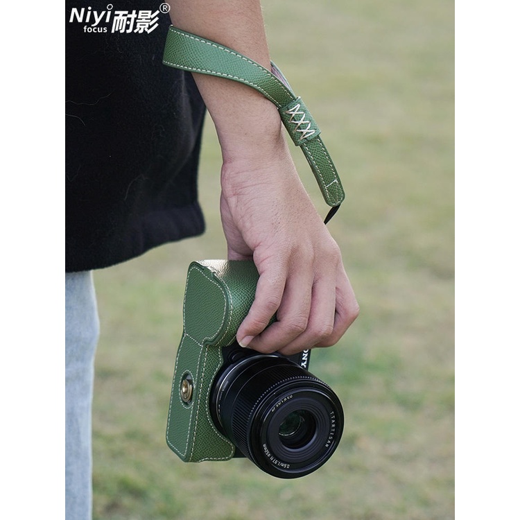耐影 相機保護殼適用於SonyA6700相機 手掌紋仿皮相機包保護殼 A6700相機包可直接取電池