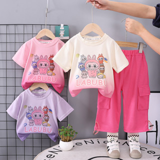 2 件套 Labubu 套裝兒童 Terno 女孩 Labubu 娃娃公主兒童女孩衣服短袖生日派對女孩衣服套裝女孩 Oo