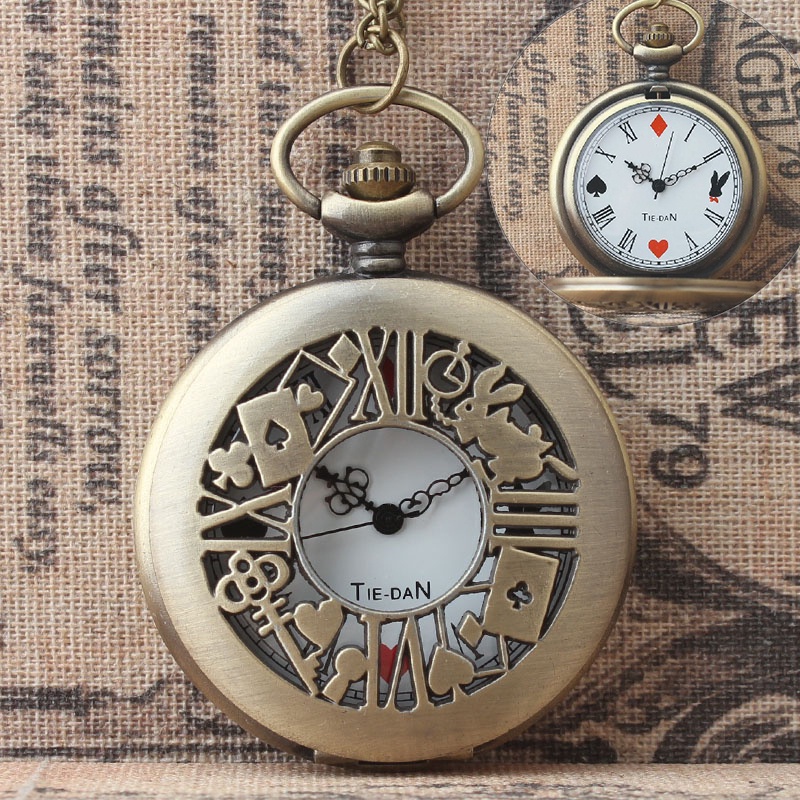 新款愛麗絲夢遊仙境鏤空花朵鑰匙兔子撲克宮廷復古懷錶掛鏈表批價