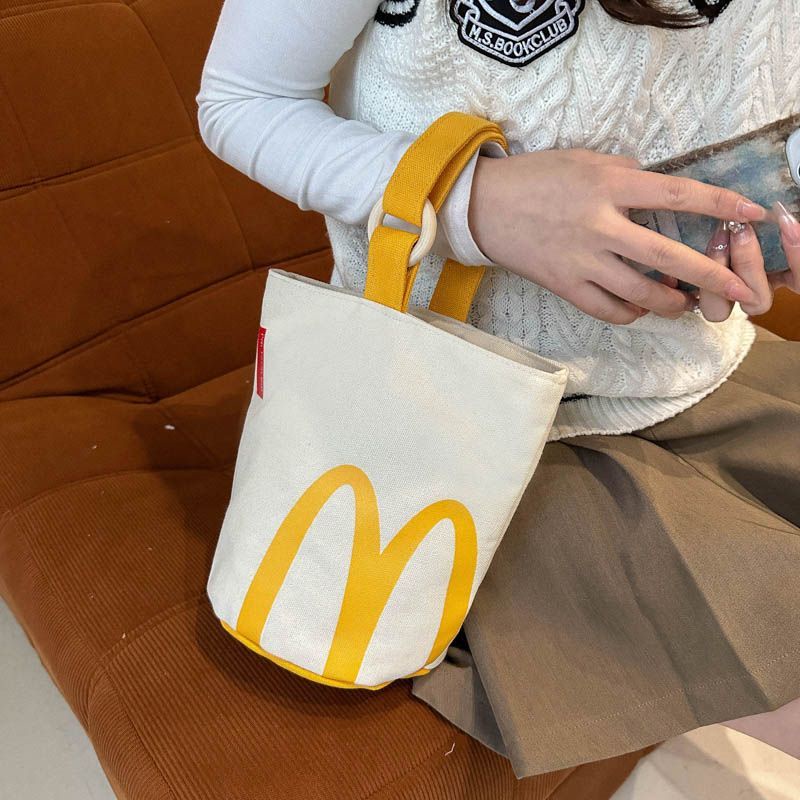 ✨現貨特惠✨2024新款 時尚 麥當勞 肯德基 星巴克 帆布袋 揹包 雙肩包 大容量 包包 大學生 小紅書 上課 同款