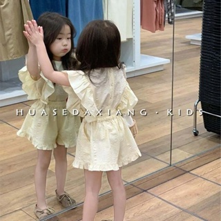 韓國夏天套裝兒童兩件套裝女童飛袖上衣短褲2023夏季女童時髦飛袖上衣兒童洋氣荷葉花邊短褲時髦套裝兩件套素色休閒