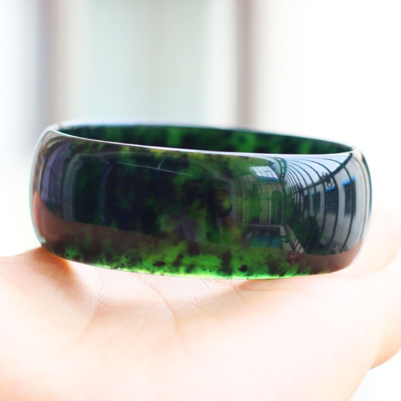 天然墨綠玉手鐲橄欖石藥王石加寬鐲子隕石活活磁養生玉石手鐲