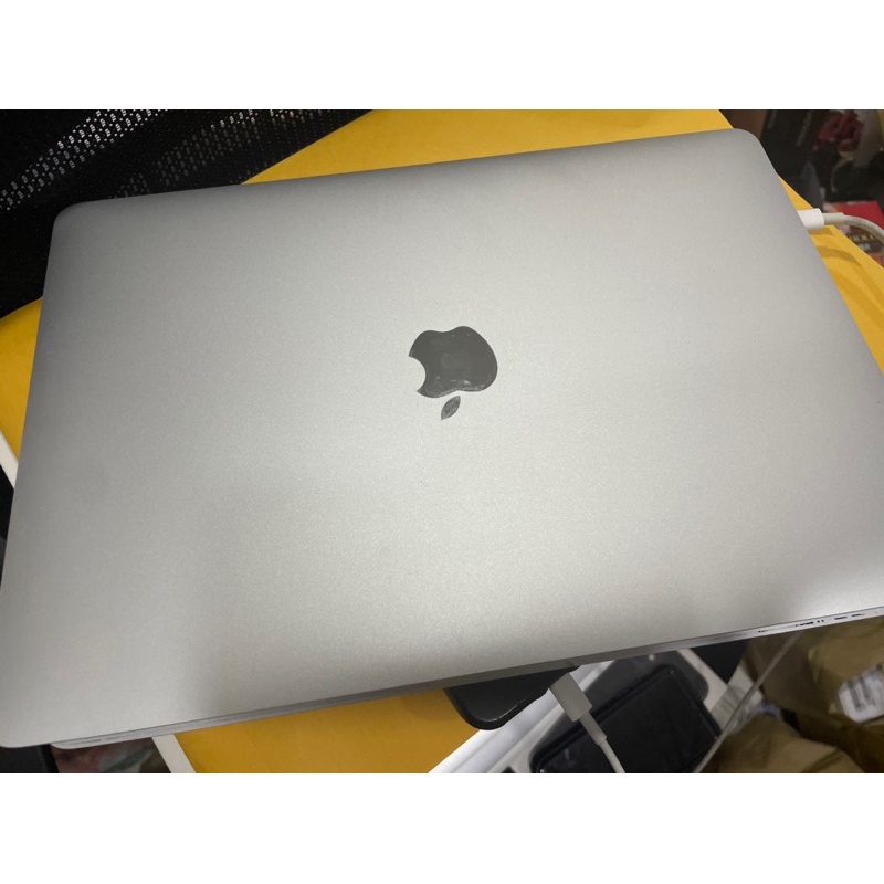 蘋果原廠公司貨MacBook pro 2018 tb 高階版 a1989