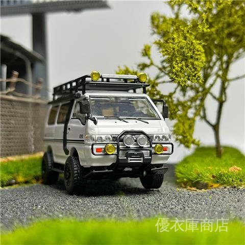 现货出售INNO 1/64 Autobots 三菱 得利卡 麵包車 Delica Star 車模 汽車 MWCA