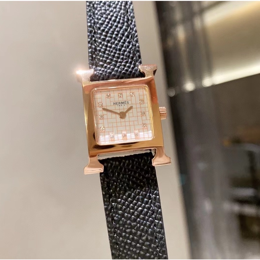 Hermes Heureh 系列皮革錶帶商務時尚女士石英機芯手錶