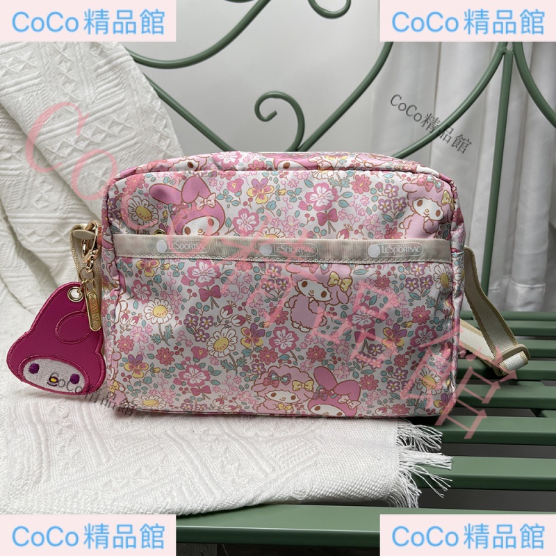 新品促銷 LeSportsac 美樂蒂聯名小方包 夏季新款卡通印花女包休閒隨身手機包單肩斜跨包2434肩背側背包斜背包