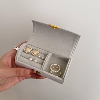 Sparkling 現貨 防氧化隨身小巧首飾盒 飾品收納盒 配件盒 外出收納盒 珠寶盒 首飾盒 絨布珠寶盒 G1050