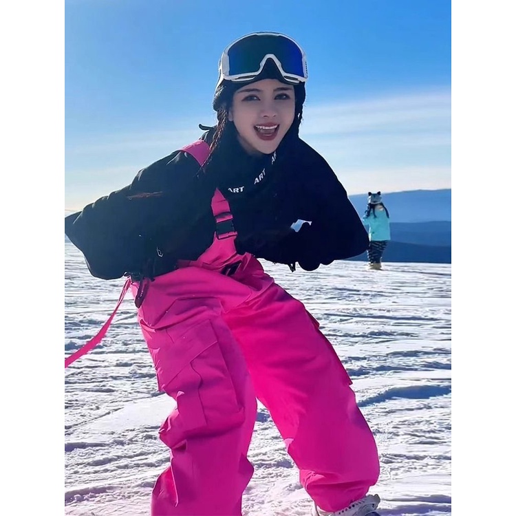 【品質現貨 冬季上新】滑雪衣 滑雪服 滑雪外套 2023新款高級小眾運動服防水保暖連身揹帶褲滑雪服年輕兩件套裝女