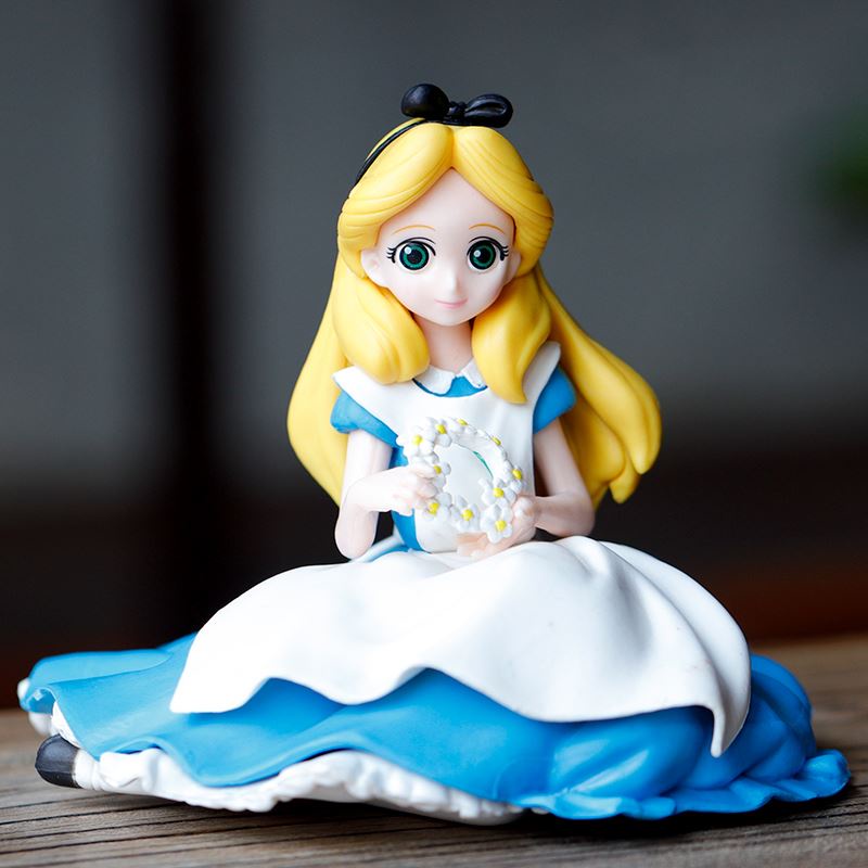 ♀坐姿愛麗絲 夢遊仙境 手辦模型擺件人偶公仔少女汽車飾品蛋糕裝飾