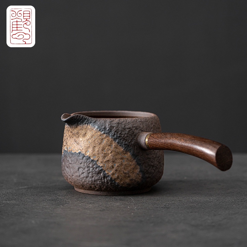 【觀雲】古早燒粗陶側把黑檀木柄茶海公道杯 復古陶瓷創意分茶器【A2-001】