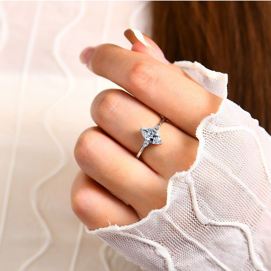 S925 純銀戒指 18K 鍍金戒指 莫桑鑽戒指 鑽石戒指 時尚 簡約 小眾設計 馬眼形 一克拉莫桑石戒指