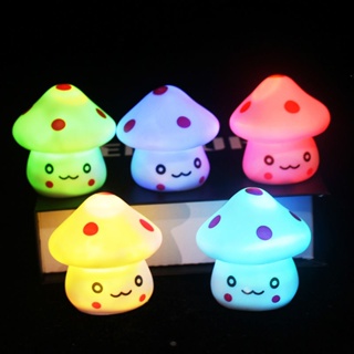 1 件七彩蘑菇燈可愛迷你軟變色 LED 小夜燈嬰兒臥室裝飾新穎發光玩具禮物