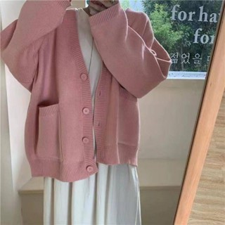 🌟Lovely愛出貨🌟 秋冬新款慵懶風氛圍感V領開衫毛衣女學生韓版寬鬆加厚針織衫外套