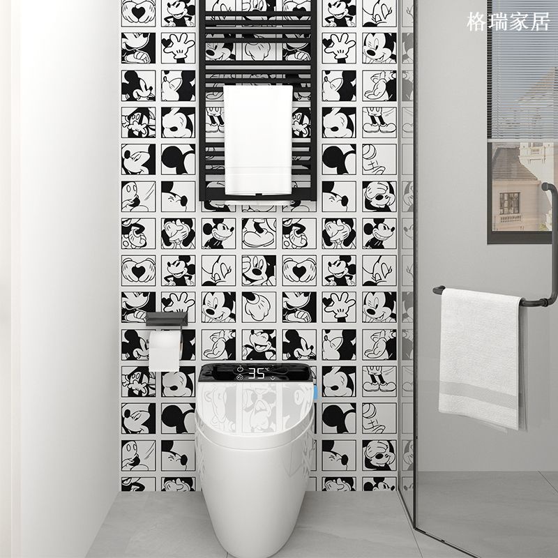 現貨☀傢俱翻新貼紙☀:浴室衛生間防水貼紙牆紙自粘廁所牆面遮醜瓷磚翻新貼加厚漫畫壁紙