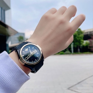 2024 頂級品牌時尚矽膠錶帶休閒運動情侶手錶女士男士石英腕錶