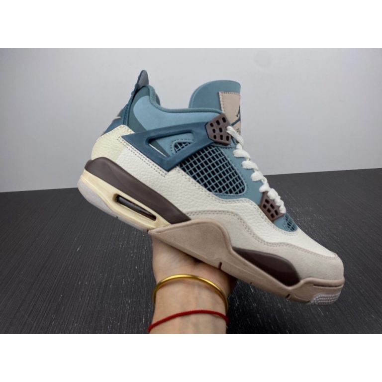 Andrew Chiou X Air Jordan 4 Snorlax 定制籃球鞋