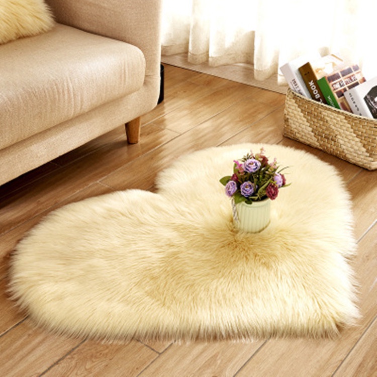 源頭工廠新款現代仿澳洲羊毛地毯羊毛地墊可愛桃心長毛絨坐墊裝飾