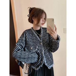 🌟Lovely愛出貨🌟 春季復古2023新款法式名媛小香風流蘇設計感V領寬鬆長袖外套女裝