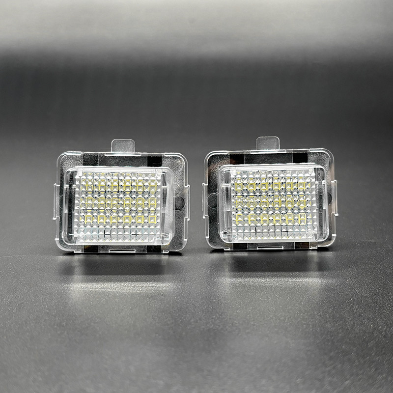 2 件無錯誤 Canbus LED 牌照燈適用於梅賽德斯奔馳 E C CL S 級 W212 S212 W207/C20